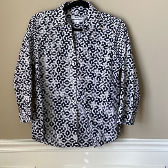 𝅺foxcroft Top - Picture 1 of 13